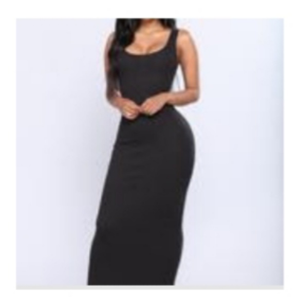 black ribbed maxi dress